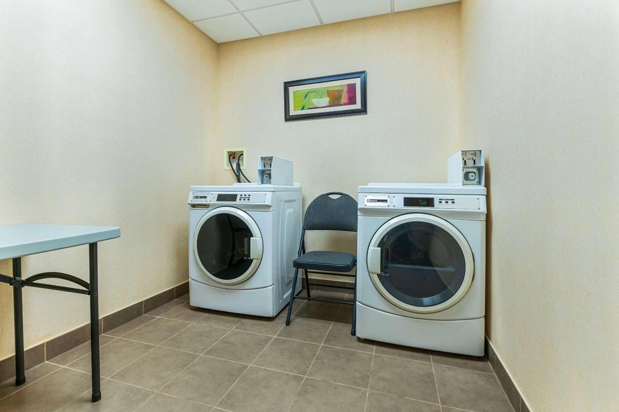 Comfort Inn & Suites Kincardine Extérieur photo