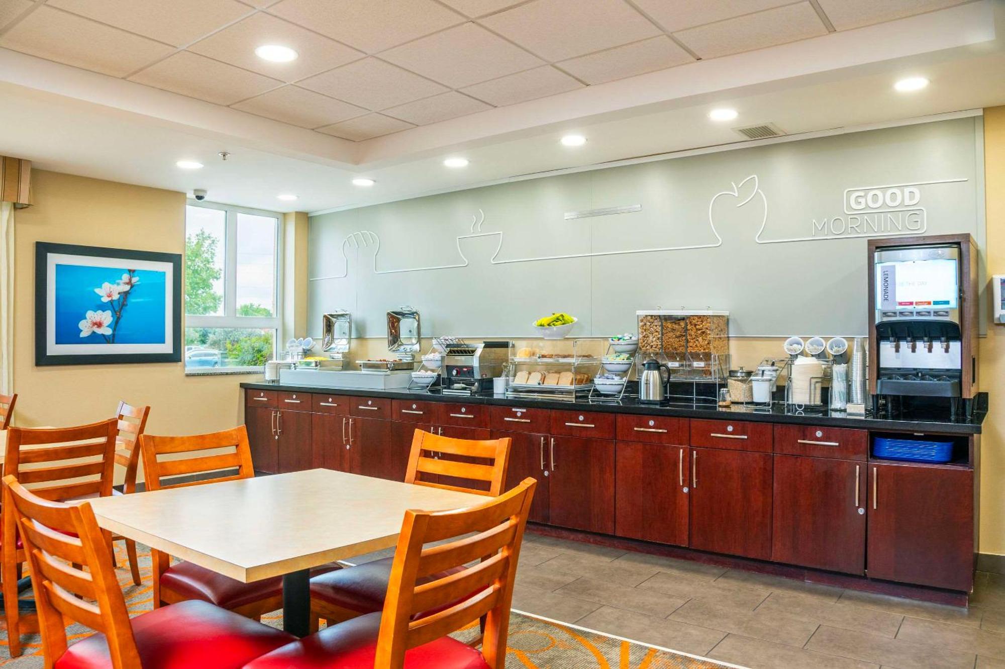 Comfort Inn & Suites Kincardine Extérieur photo