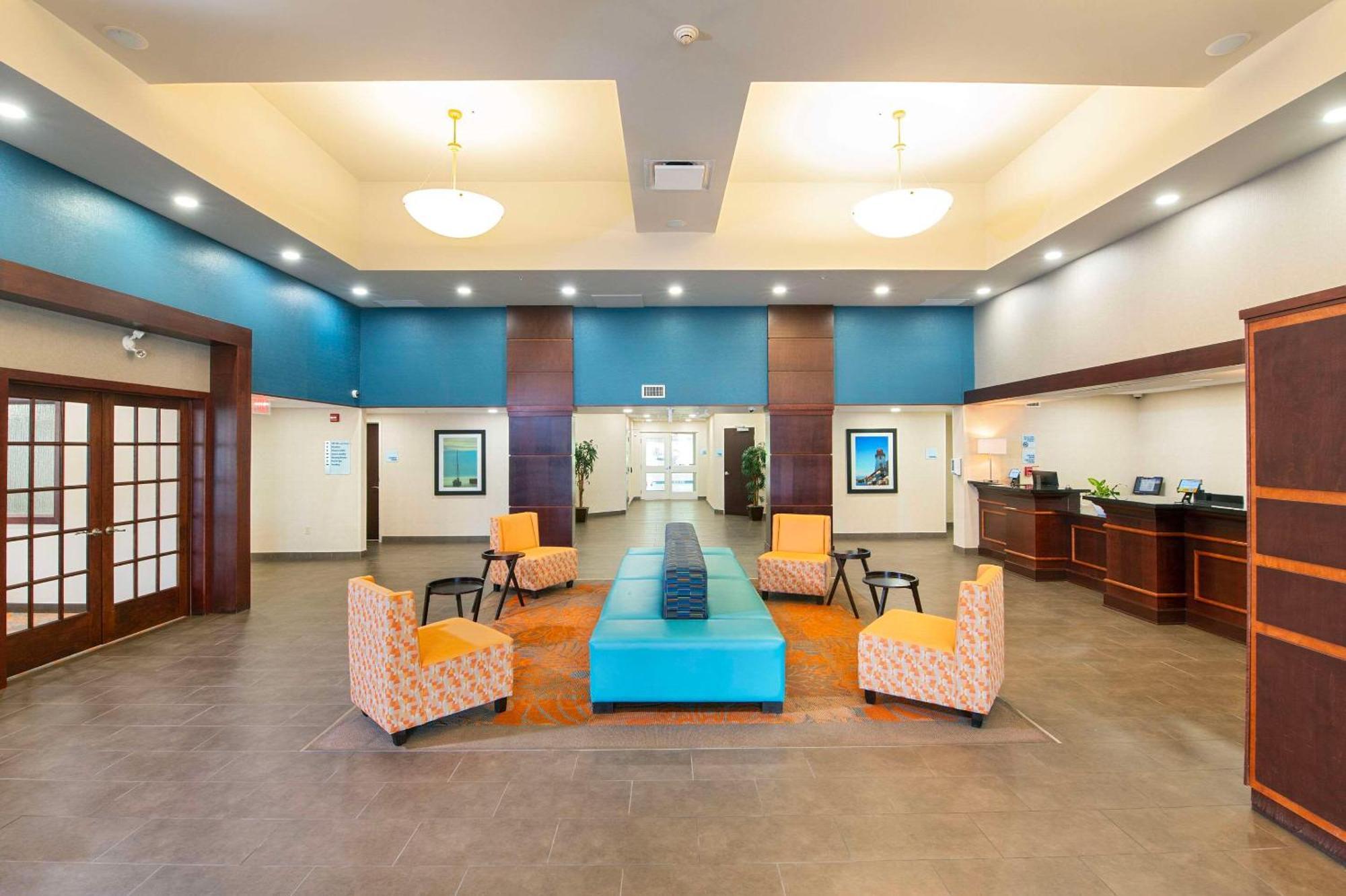Comfort Inn & Suites Kincardine Extérieur photo